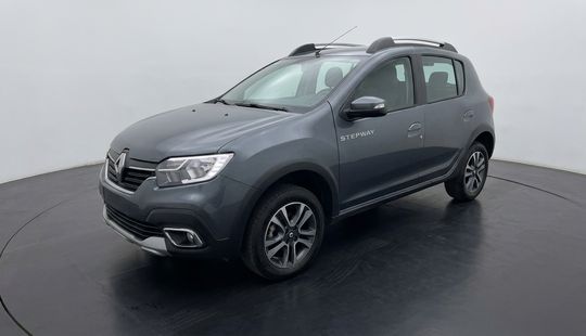 Renault • Sandero Stepway