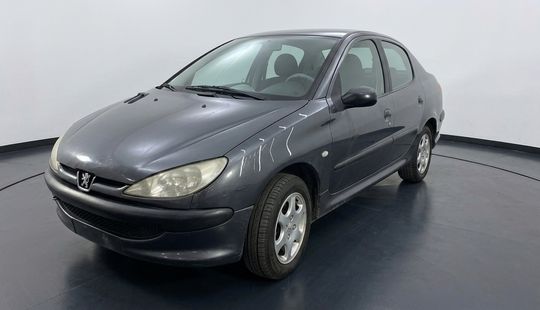 Peugeot • 206