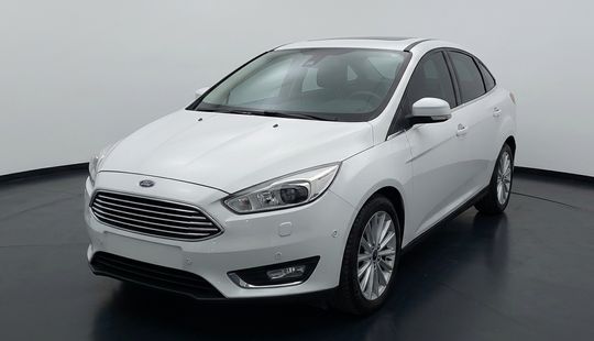 Ford • Focus III