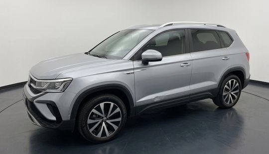 Volkswagen • Taos