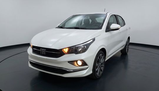 Fiat • Cronos