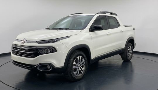 Fiat • Toro