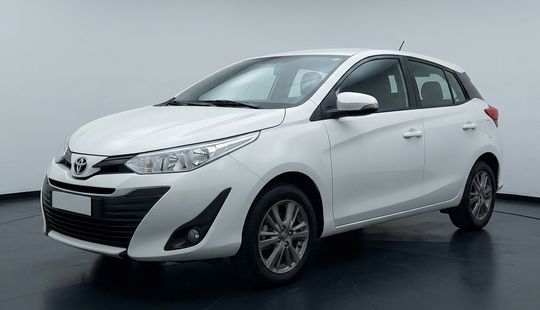 Toyota • Yaris