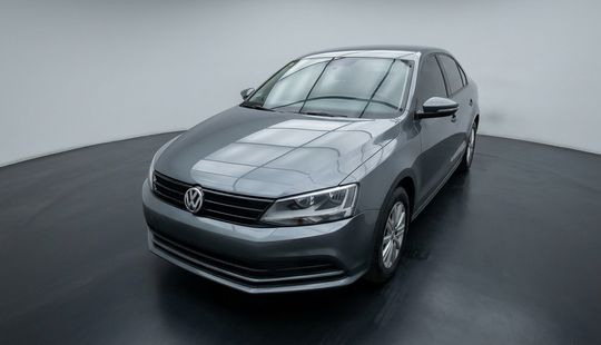 Volkswagen • Vento