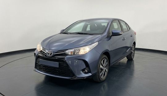 Toyota • Yaris