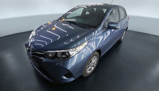 Toyota • Yaris