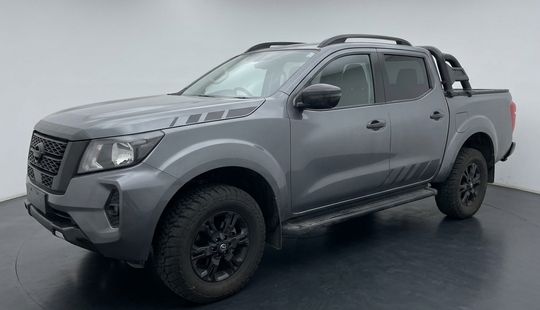Nissan • Frontier