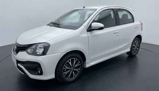 Toyota • Etios