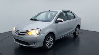 Toyota • Etios