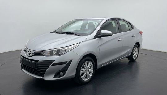 Toyota • Yaris