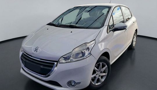 Peugeot • 208