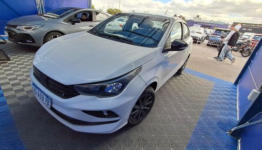 Fiat • Cronos