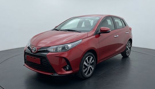 Toyota • Yaris