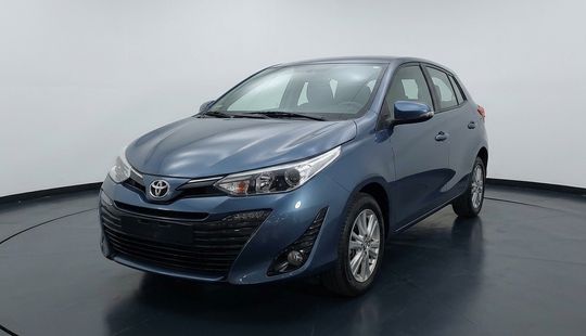Toyota • Yaris