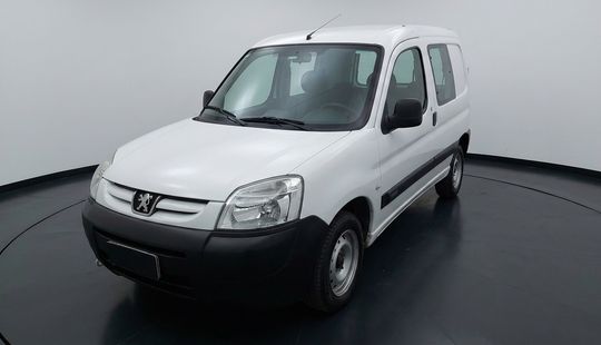 Peugeot • Partner