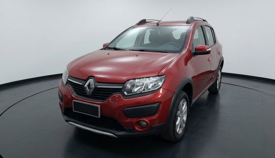 Renault • Sandero Stepway