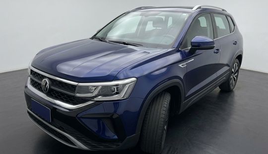 Volkswagen • Taos