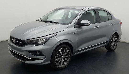 Fiat • Cronos