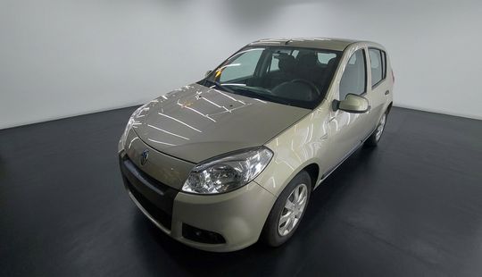 Renault • Sandero