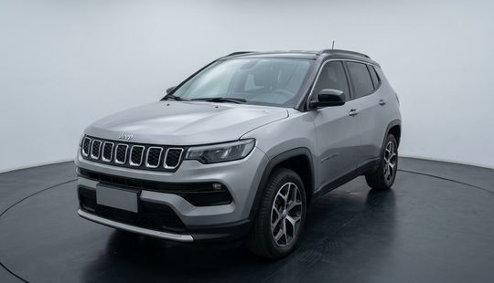 Jeep • Compass