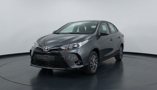 Toyota • Yaris
