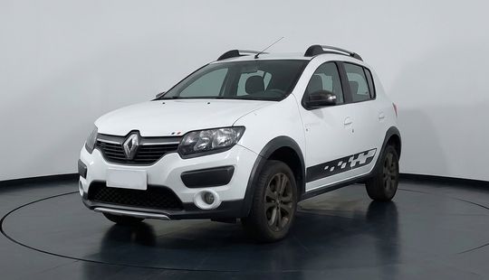Renault • Sandero Stepway