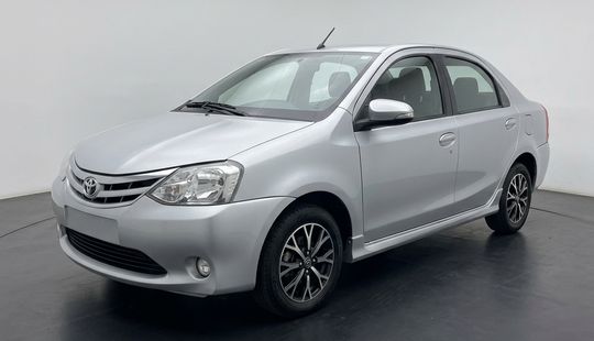 Toyota • Etios