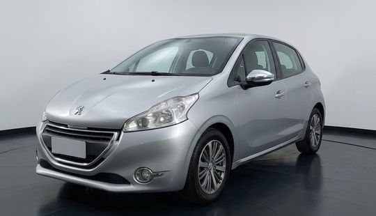 Peugeot • 208