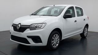 Renault • Logan