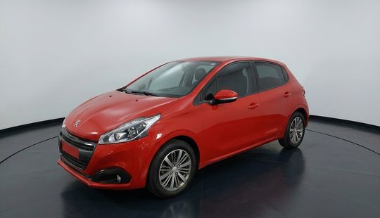 Peugeot • 208