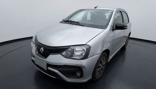 Toyota • Etios