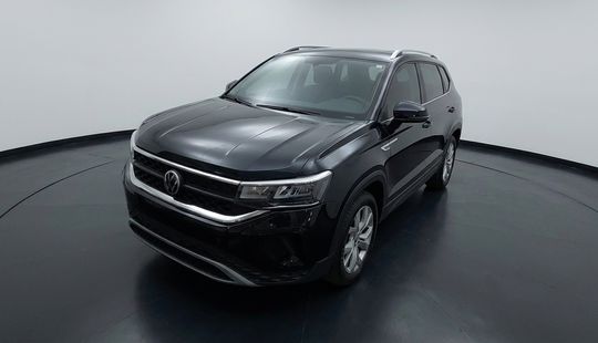 Volkswagen • Taos