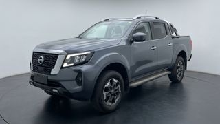 Nissan • Frontier