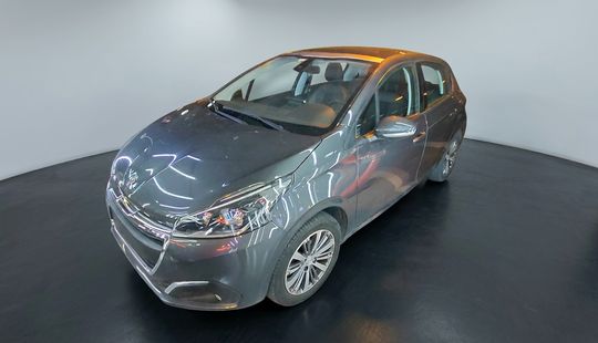 Peugeot • 208
