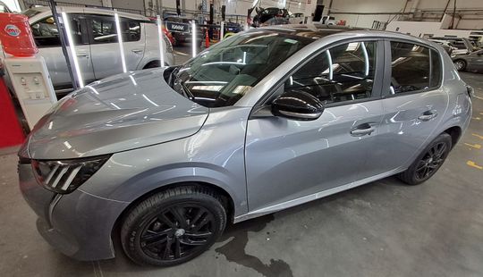 Peugeot • 208