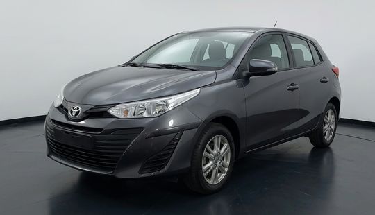 Toyota • Yaris
