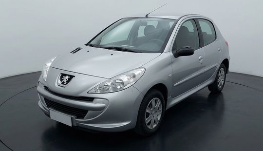 Peugeot • 207