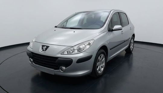 Peugeot • 307