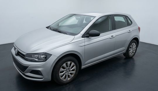 Volkswagen • Polo