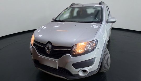 Renault • Sandero Stepway