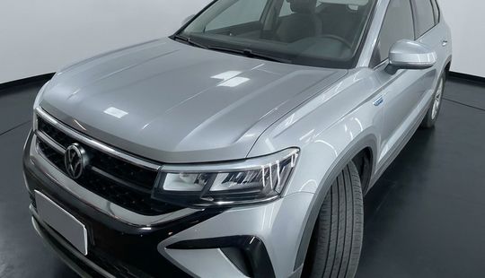Volkswagen • Taos