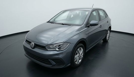 Volkswagen • Polo