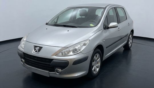 Peugeot • 307