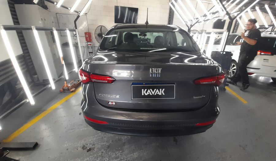 Fiat Cronos 1.8 PRECISION AUTO Sedan 2021