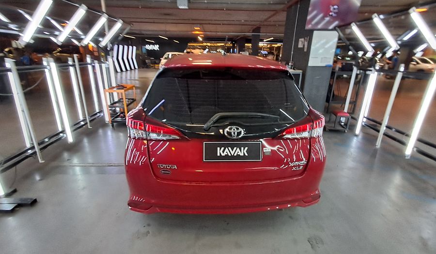 Toyota Yaris 1.5 XLS CVT Hatchback 2021