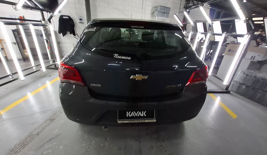 Chevrolet Onix 1.4 LT Hatchback 2018