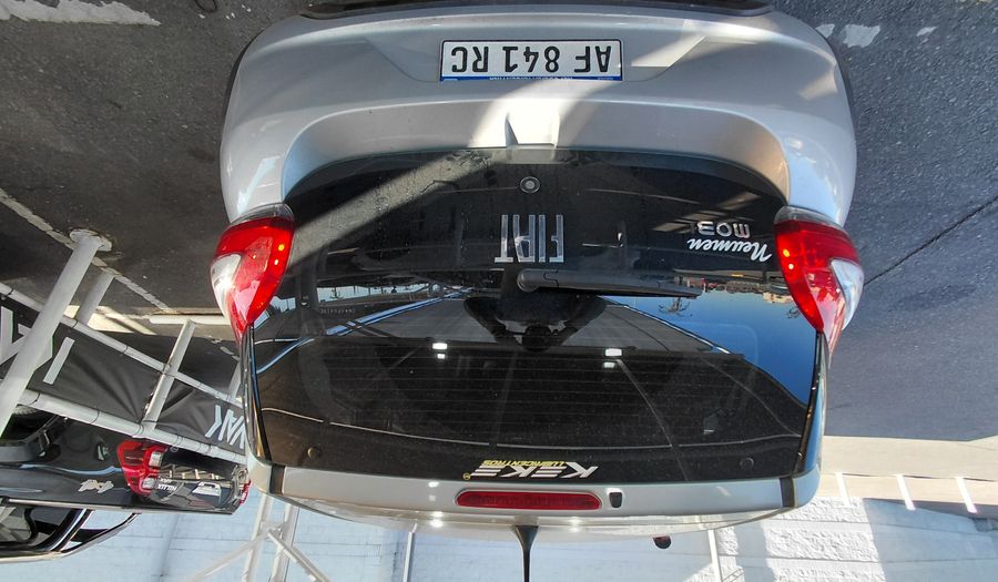 Fiat Mobi 1.0 LIKE Hatchback 2023