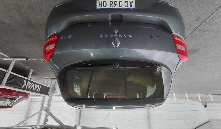 Renault Sandero 1.6 PRIVILEGE Hatchback 2017
