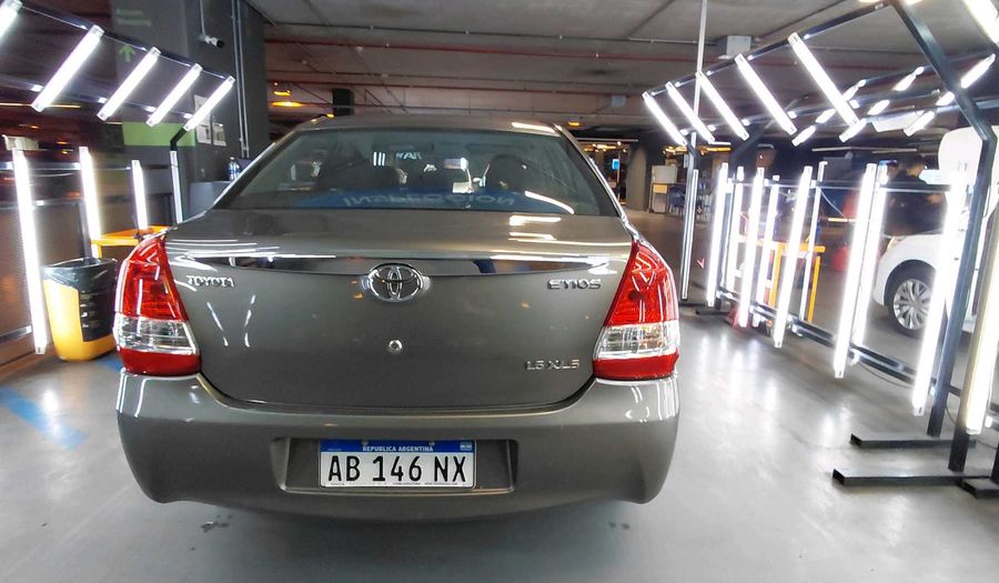Toyota Etios 1.5 XLS Sedan 2017