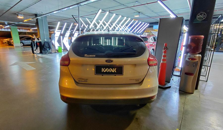 Ford Focus Iii 2.0 TITANIUM Hatchback 2016